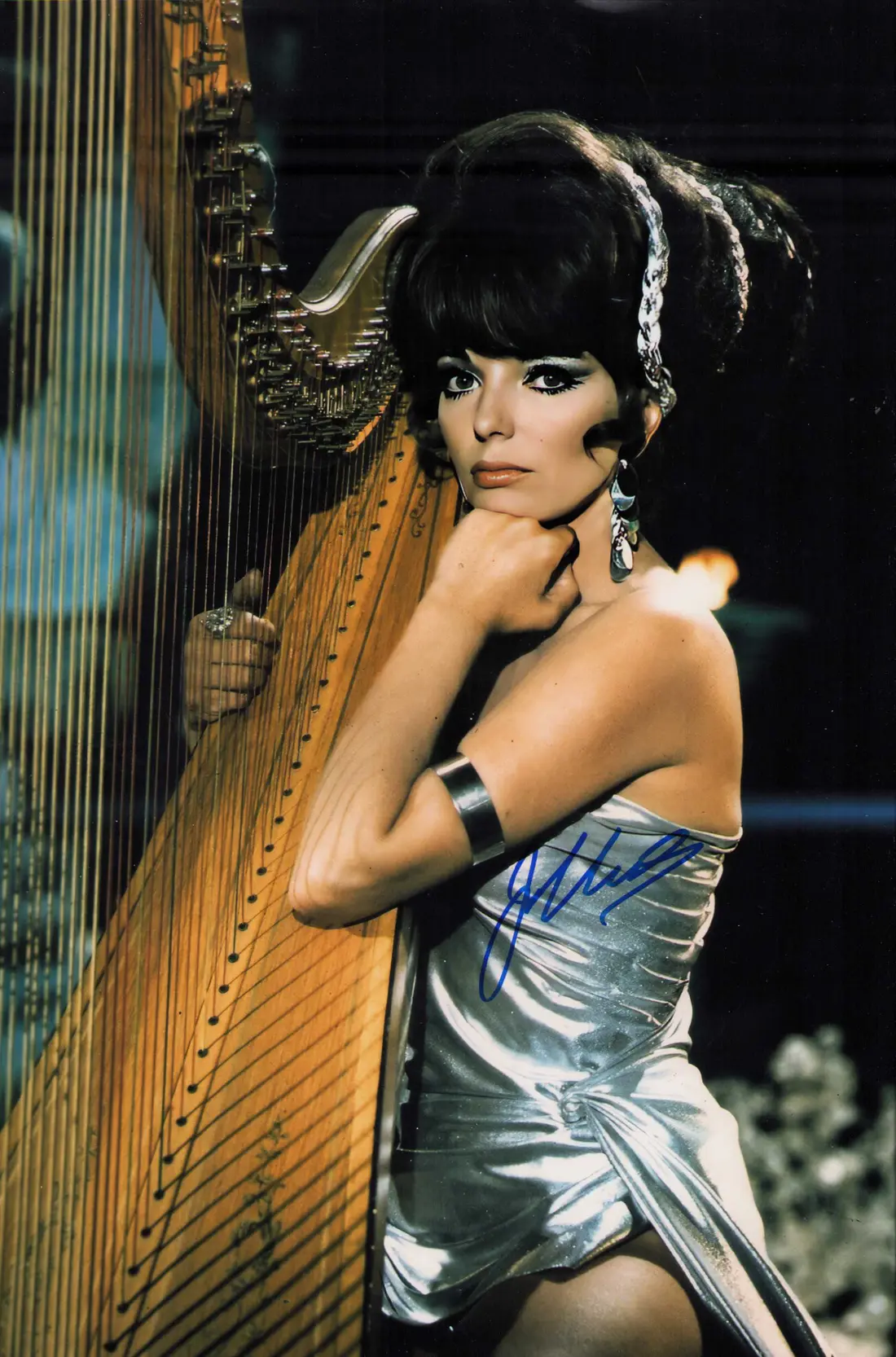 Joan Collins — Joan Collins signed 11x17