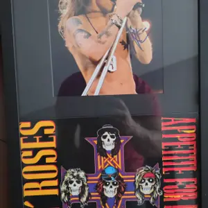 Axl Rose Autograph